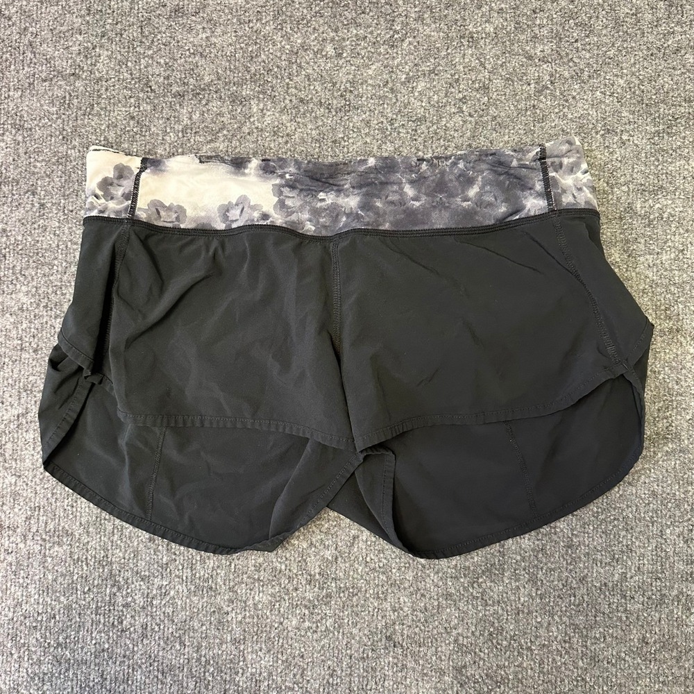 Lululemon Shorts Womens Size 8 Black Floral Speed Up Running Athletic Activewear